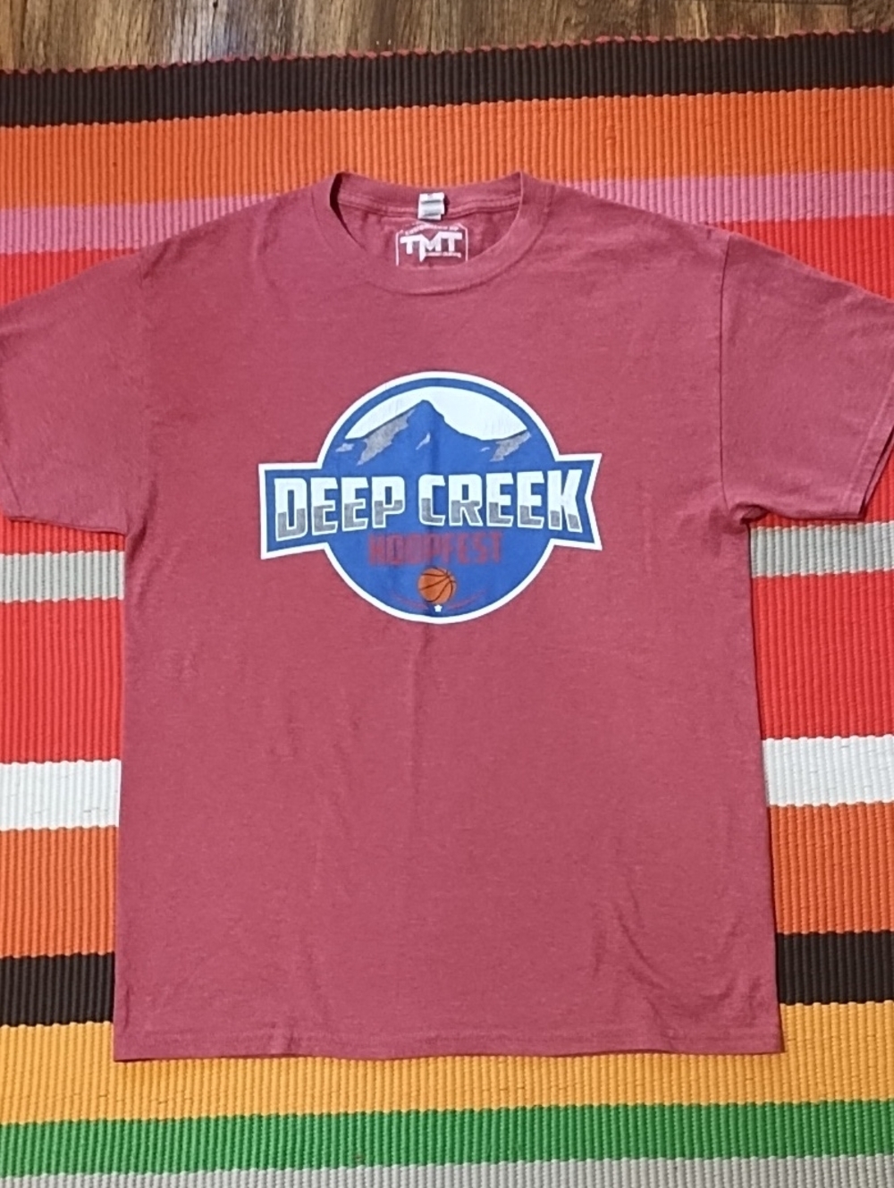 💥3/$5💥Deep Creek Mountain Graphic Tee - Maroon Medium.